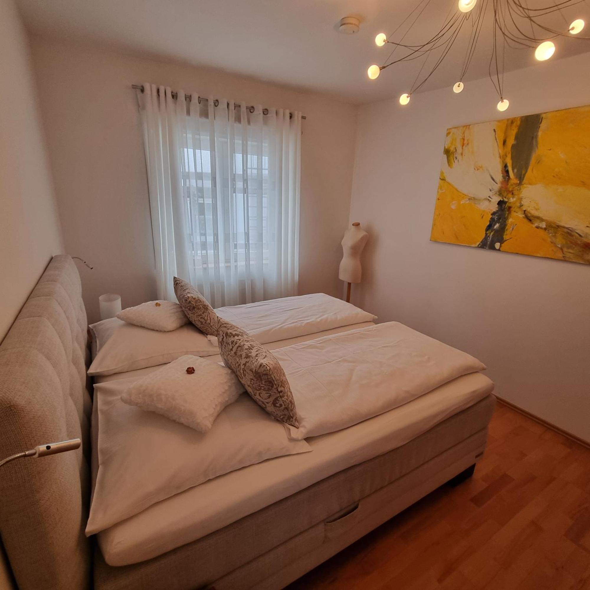 Ferienwohnung Janus Altstadt-Hameln Haus 2 Inklusive Parkplatz - Mit Und Ohne Terrasse Oder Loggia Хамельн Экстерьер фото